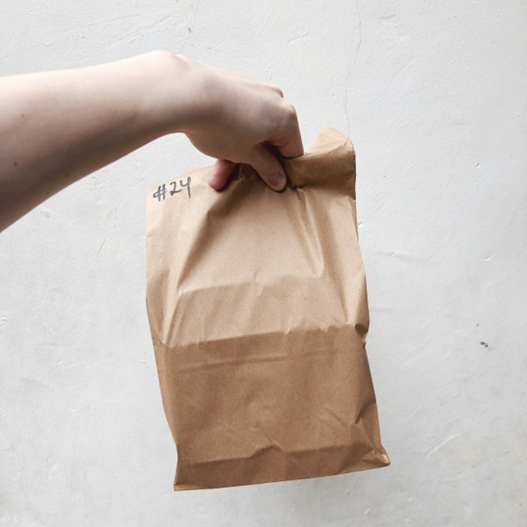 Convenient Mediterranean Lunch Delivery and Pickup Options